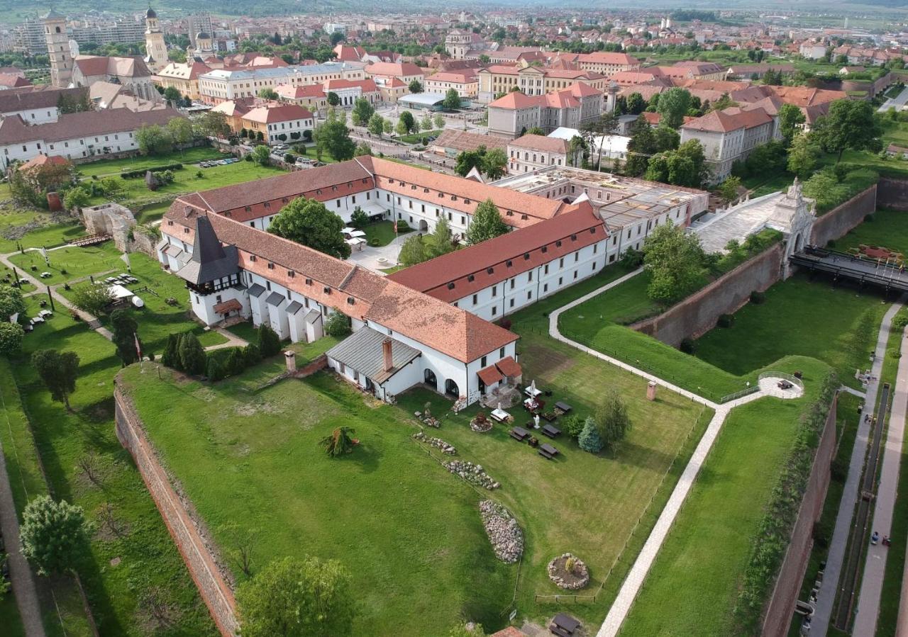 Hotel Medieval Alba Iulia Exterior foto