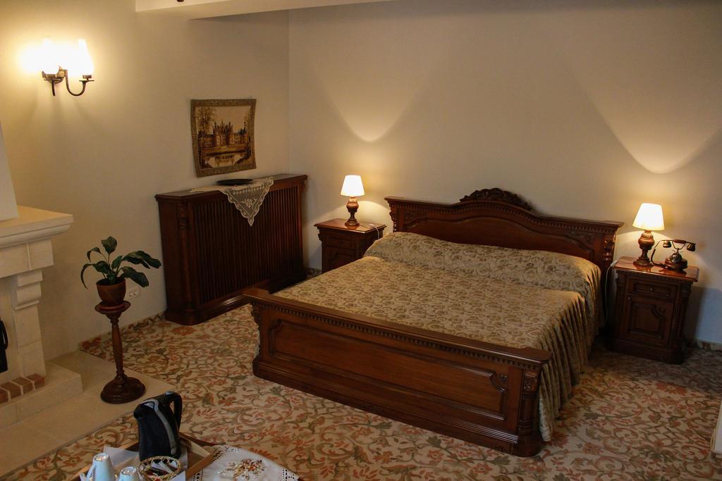 Hotel Medieval Alba Iulia Quarto foto
